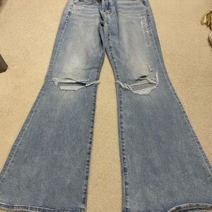 American Eagle Next Level Stretch Distressed Low Rise Flare Jeans NWT!